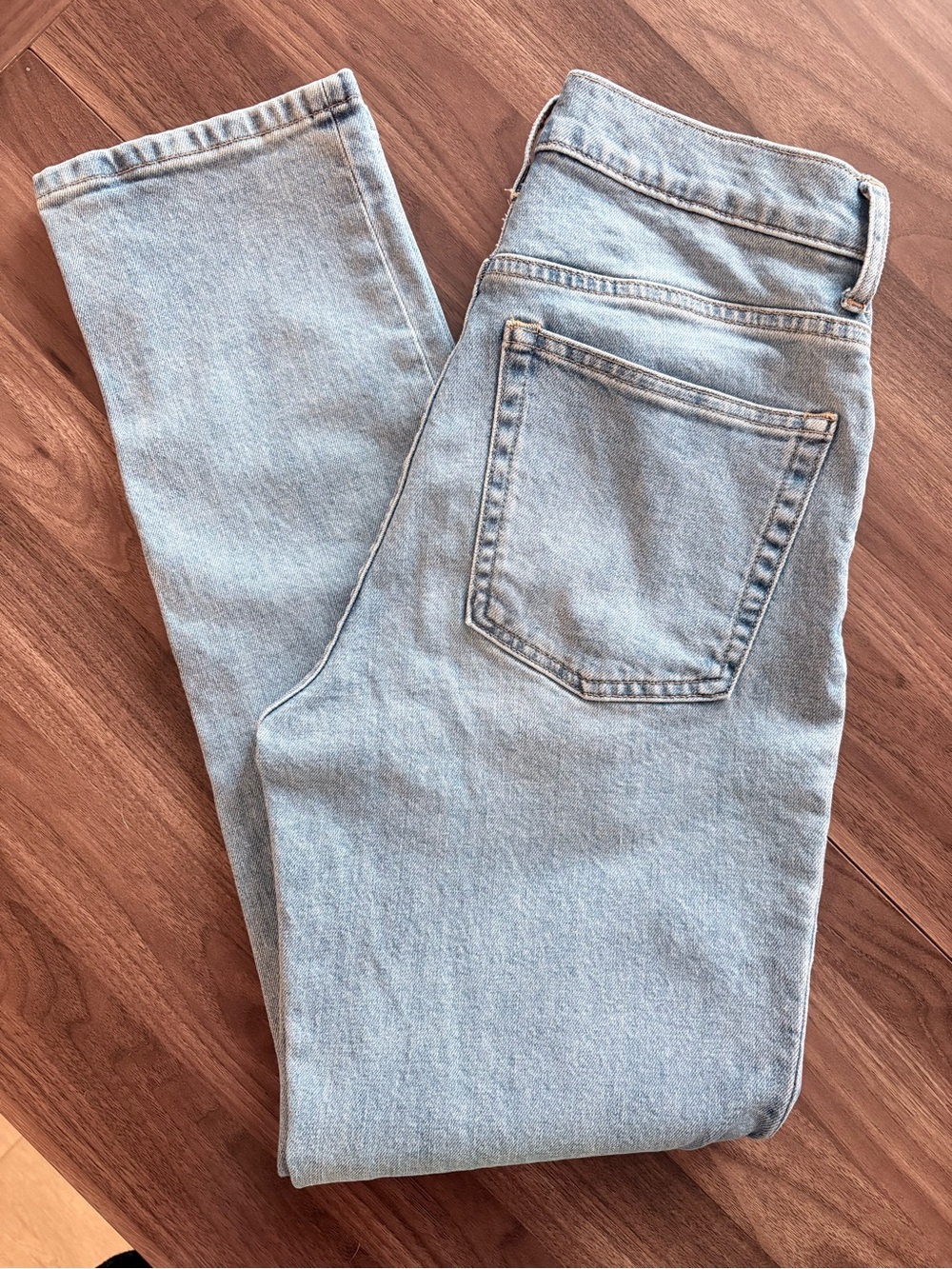 Everlane The Cheeky Jean - Picture 2 of 11